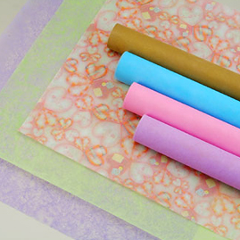 Non-woven flower wrapping roll